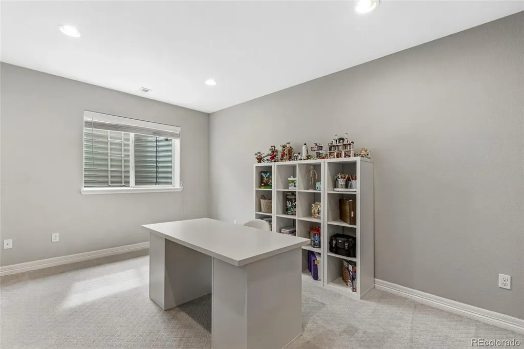 3533 Parkside Center Drive Broomfield CO 80023