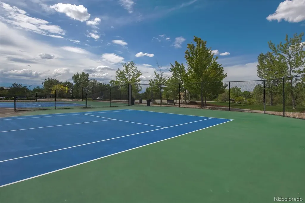 3533 Parkside Center Drive Broomfield CO 80023