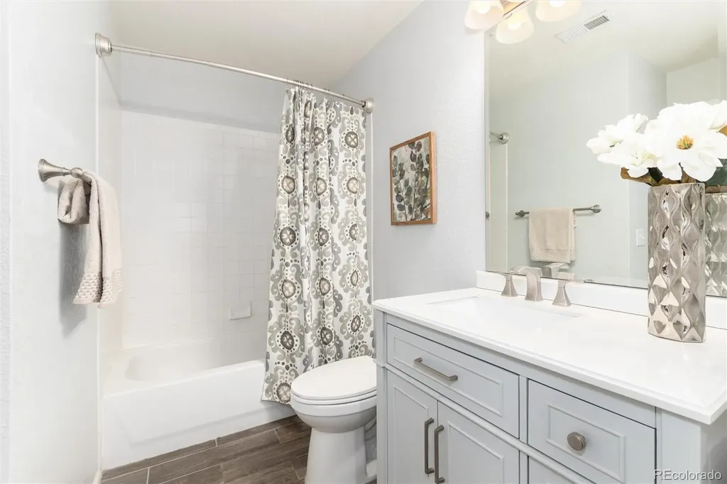 3516 Dexter Court Denver CO 80207