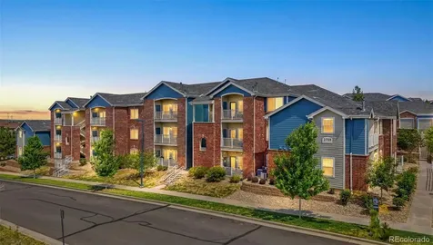 2705 S Danube Way Aurora CO 80013
