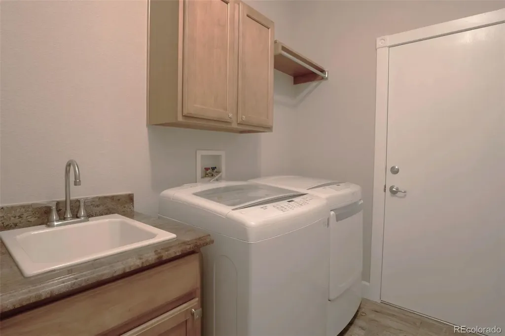 9764 Joplin Street Commerce City CO 80022