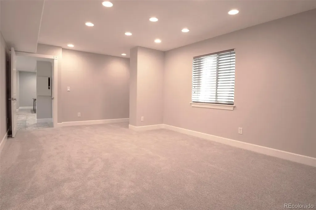 9764 Joplin Street Commerce City CO 80022