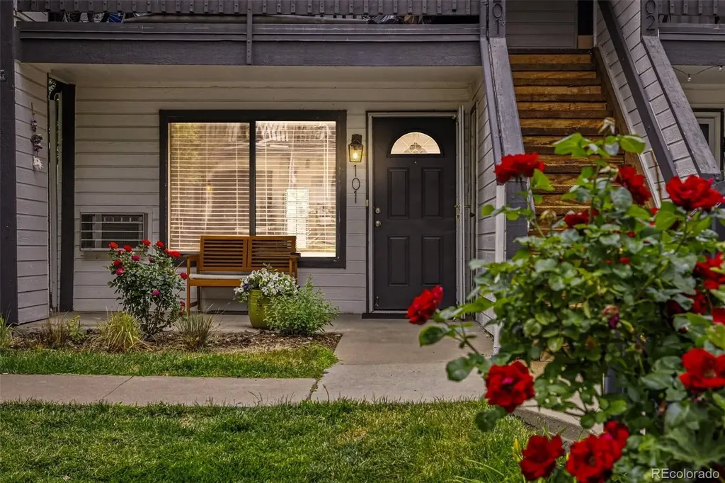 532 Oakwood Drive Castle Rock CO 80104