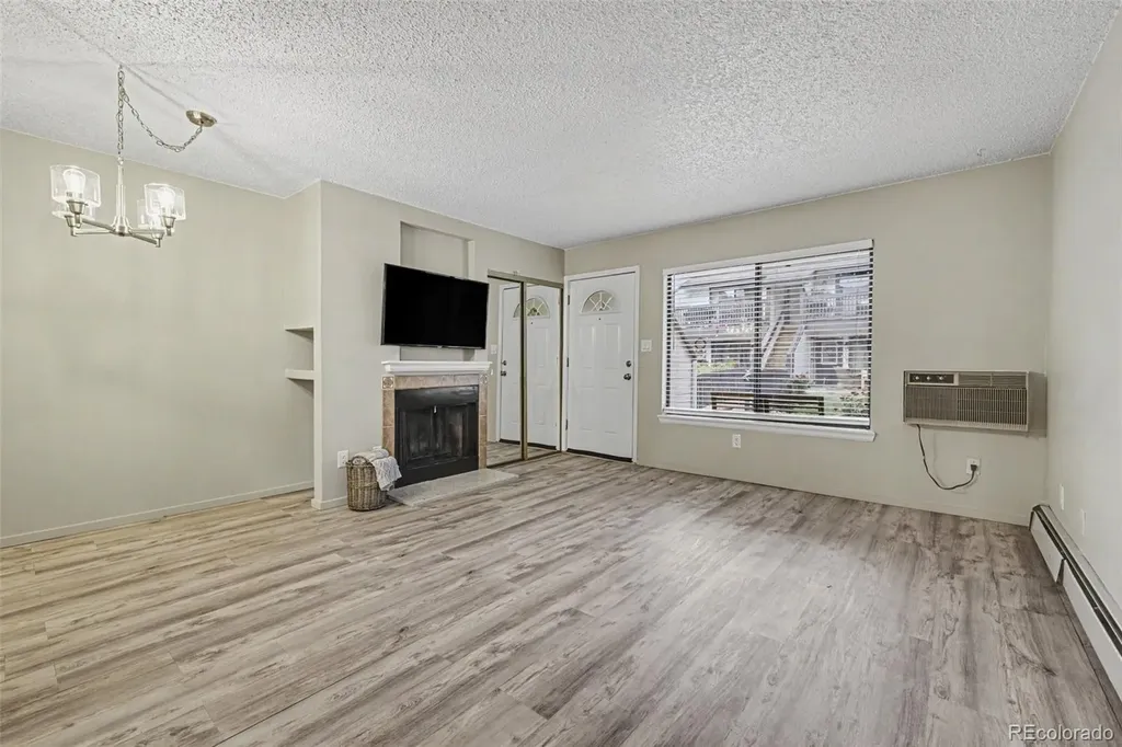 532 Oakwood Drive Castle Rock CO 80104