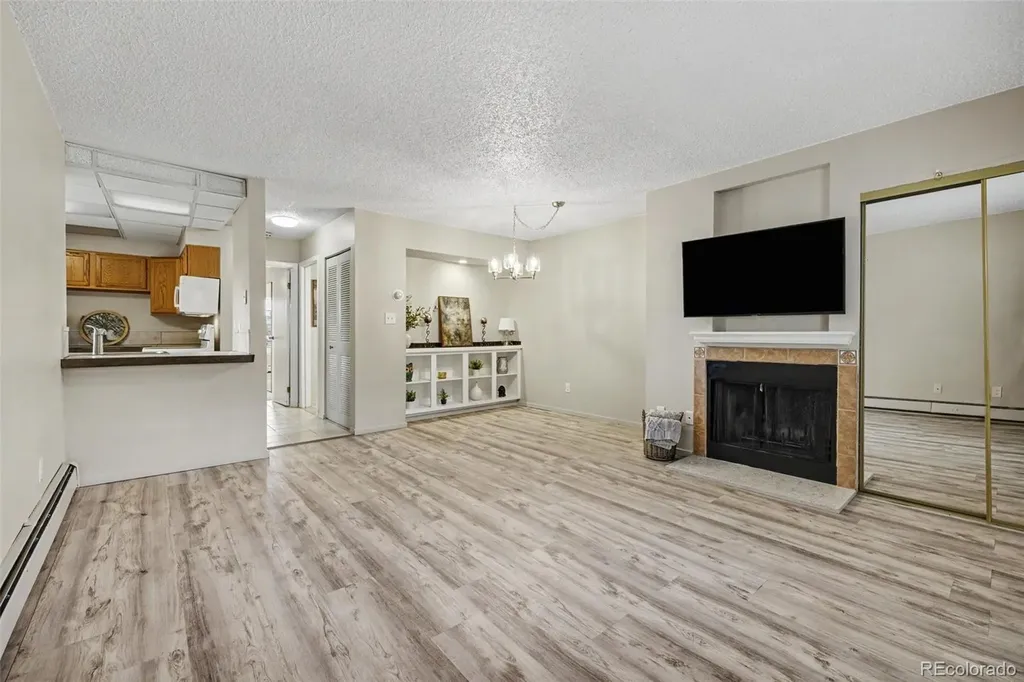 532 Oakwood Drive Castle Rock CO 80104