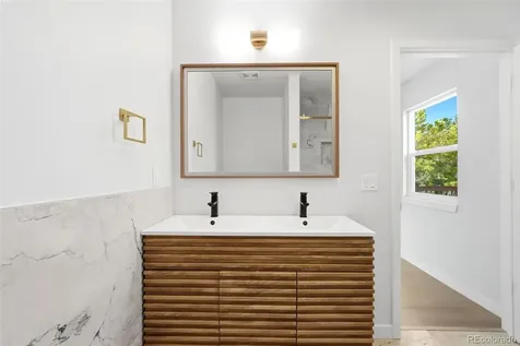 6752 S Dahlia Court Centennial CO 80122