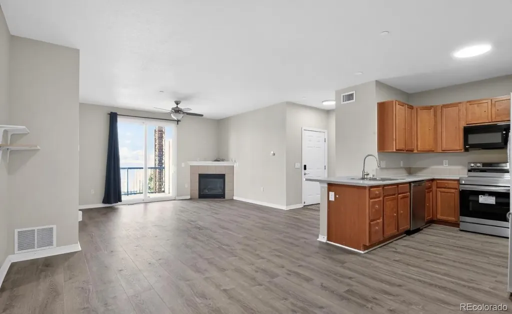 7222 S Blackhawk Street Aurora CO 80112