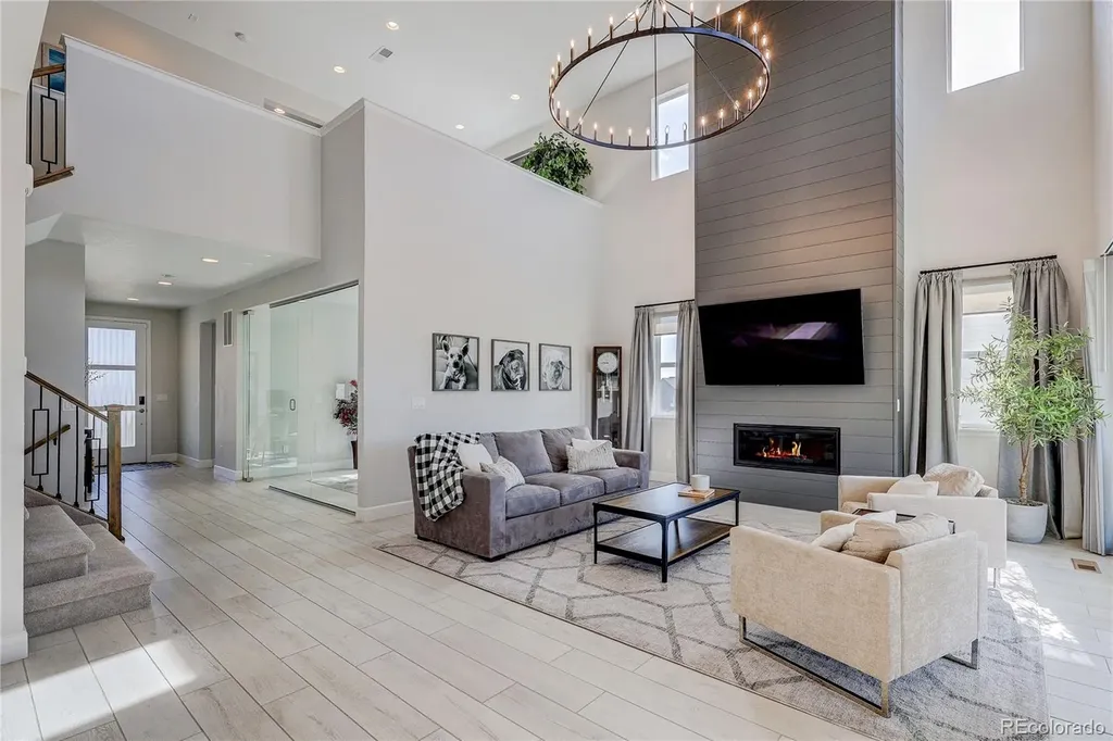 6371 Kenzie Circle Castle Pines CO 80108