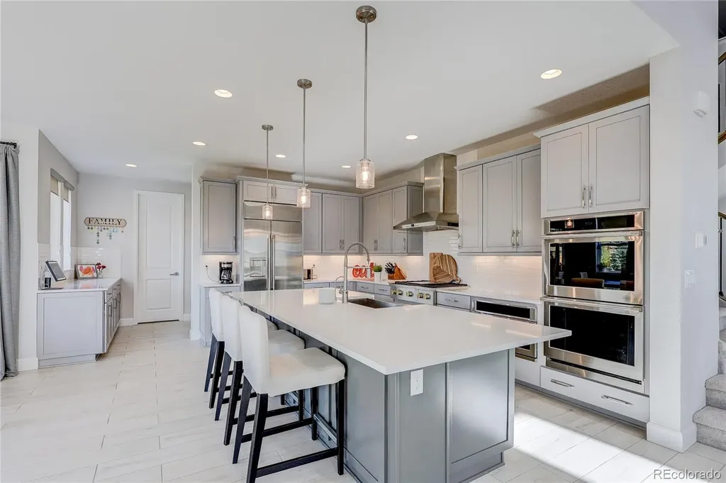 6371 Kenzie Circle Castle Pines CO 80108