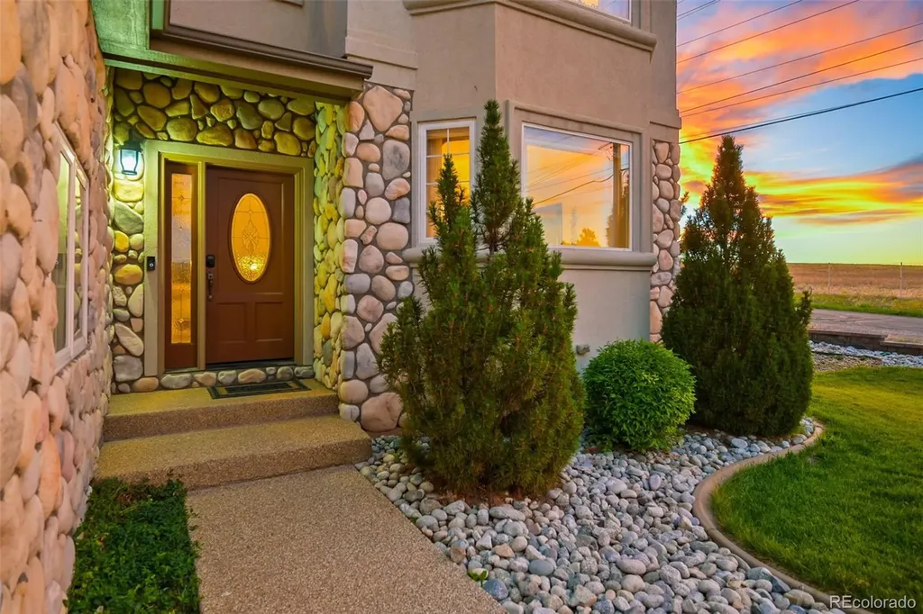 995 Alkire Street Golden CO 80401