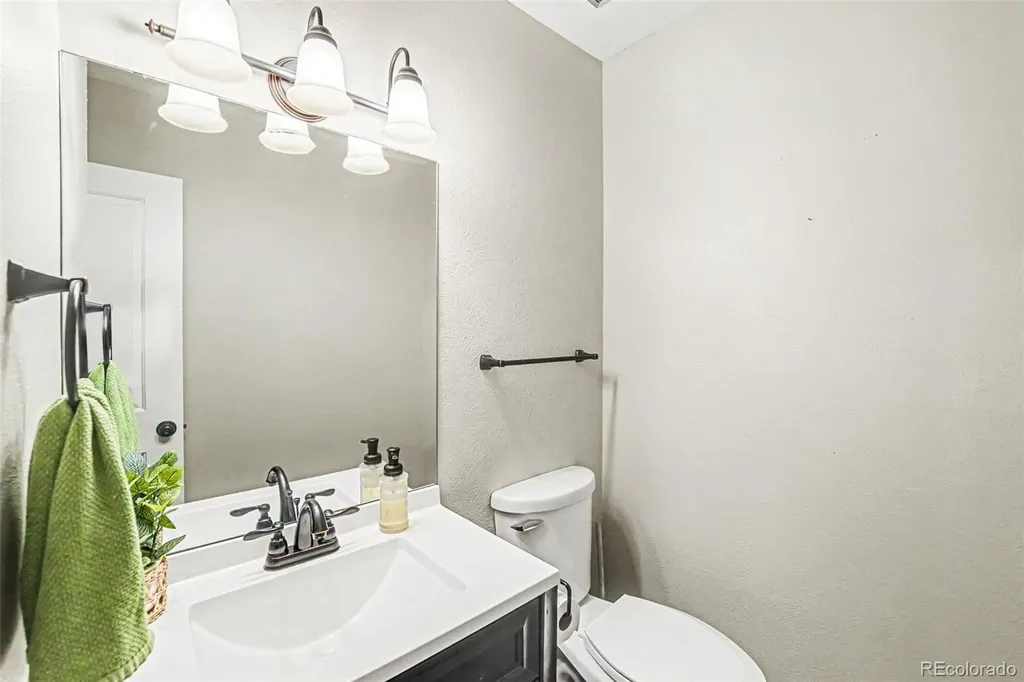 6771 S Dahlia Court Centennial CO 80122