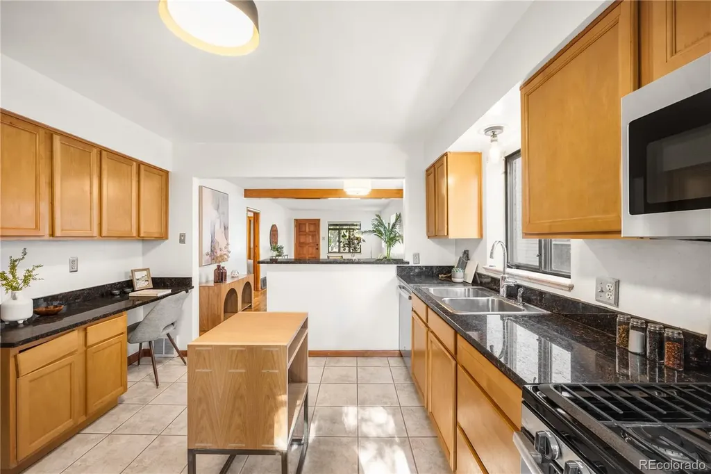341 N Lincoln Street Denver CO 80203