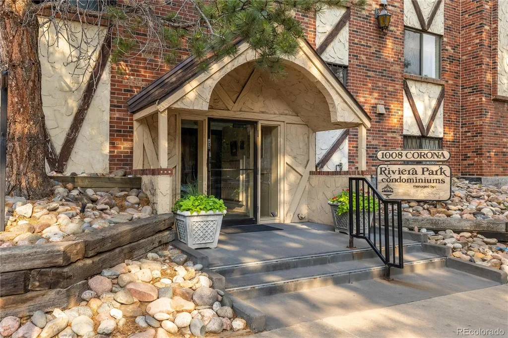 1008 N Corona Street Denver CO 80218