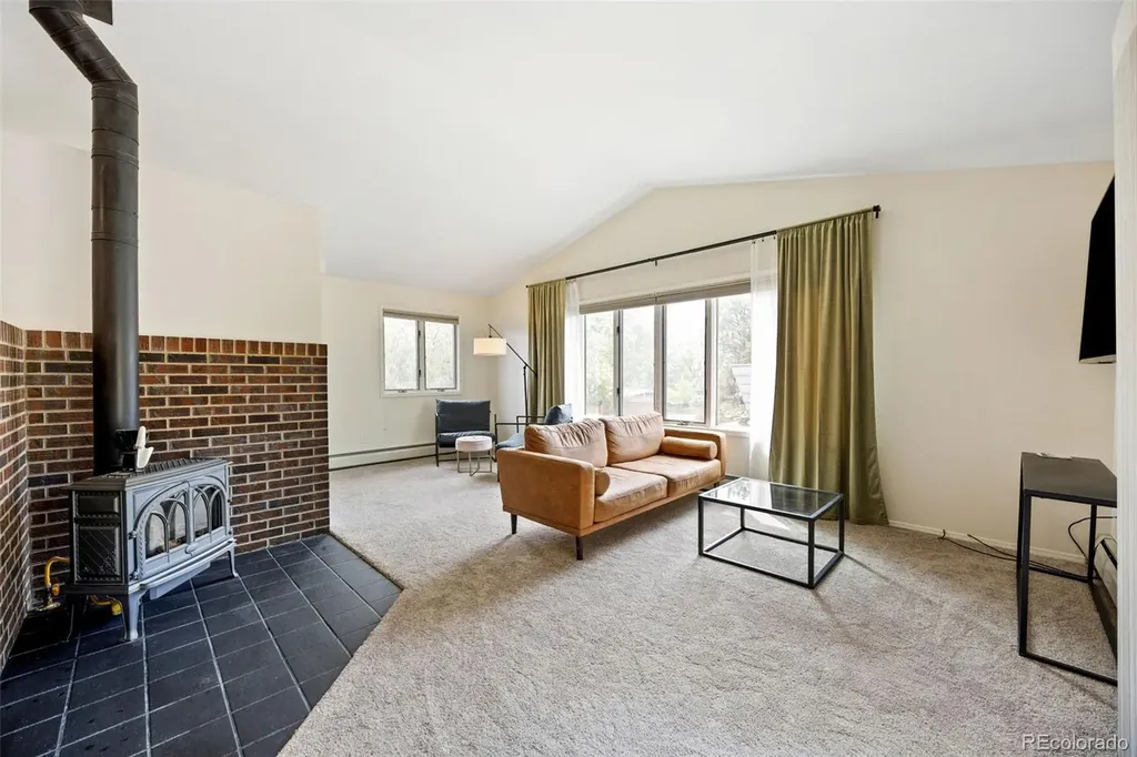 5411 Manitou Road Littleton CO 80123
