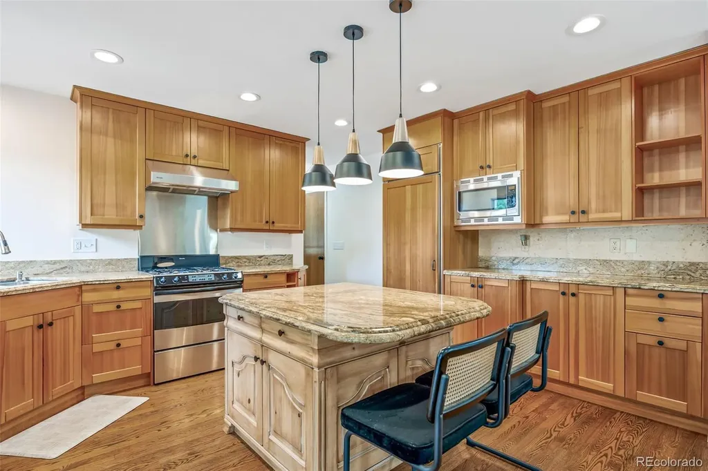 5411 Manitou Road Littleton CO 80123