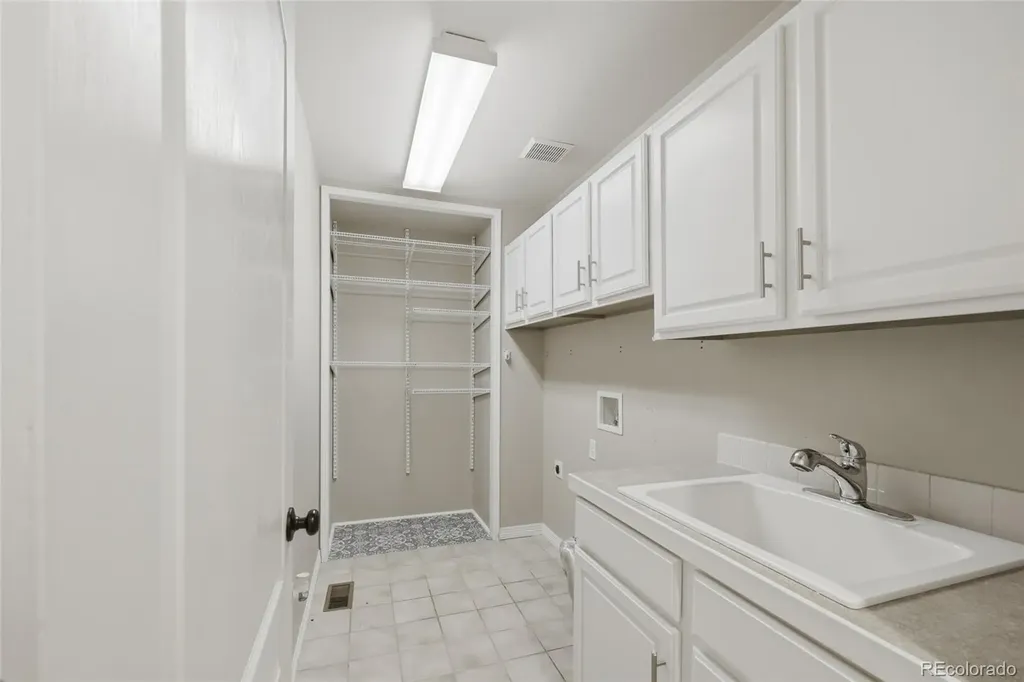 6476 Serengeti Circle Lone Tree CO 80124