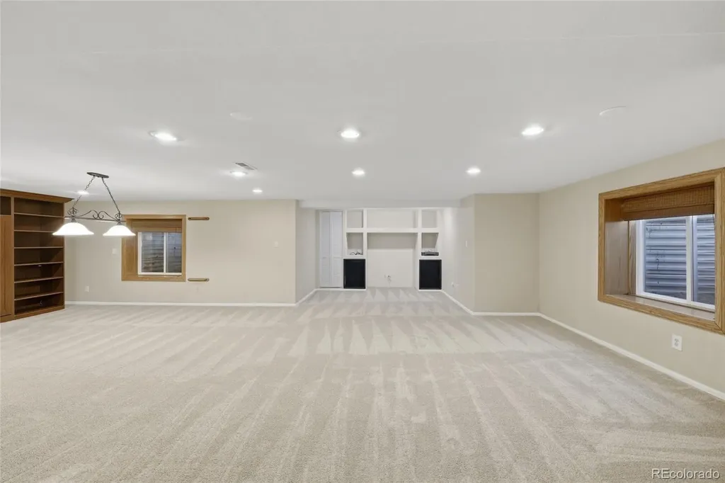 6476 Serengeti Circle Lone Tree CO 80124