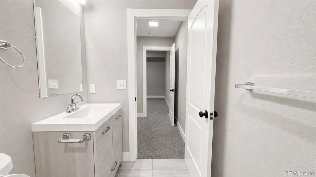 1401 W 85th Avenue Denver CO 80260