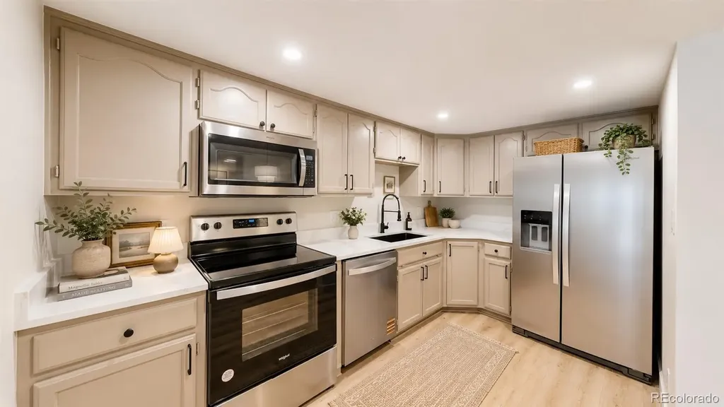 13661 E Marina Drive Aurora CO 80014