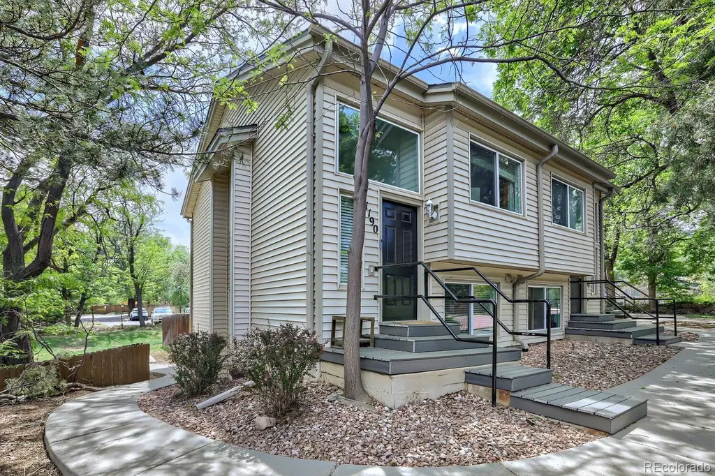 1190 Poplar Avenue Boulder CO 80304