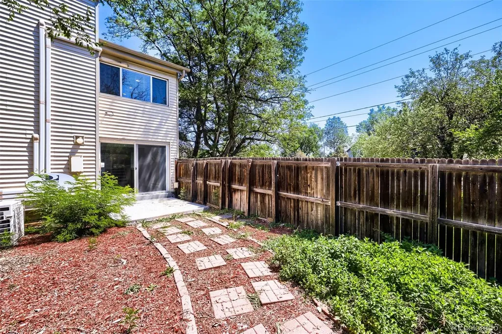 1190 Poplar Avenue Boulder CO 80304