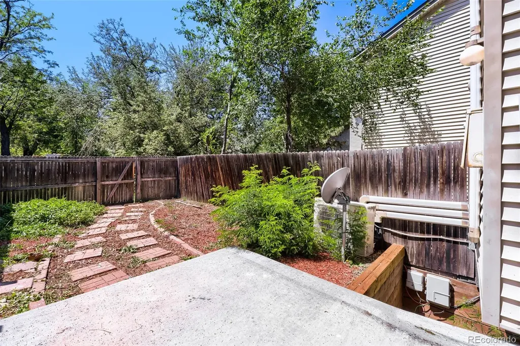 1190 Poplar Avenue Boulder CO 80304