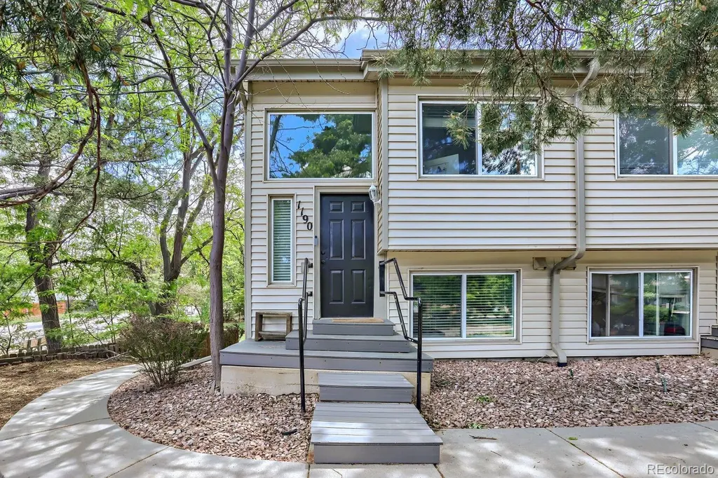 1190 Poplar Avenue Boulder CO 80304