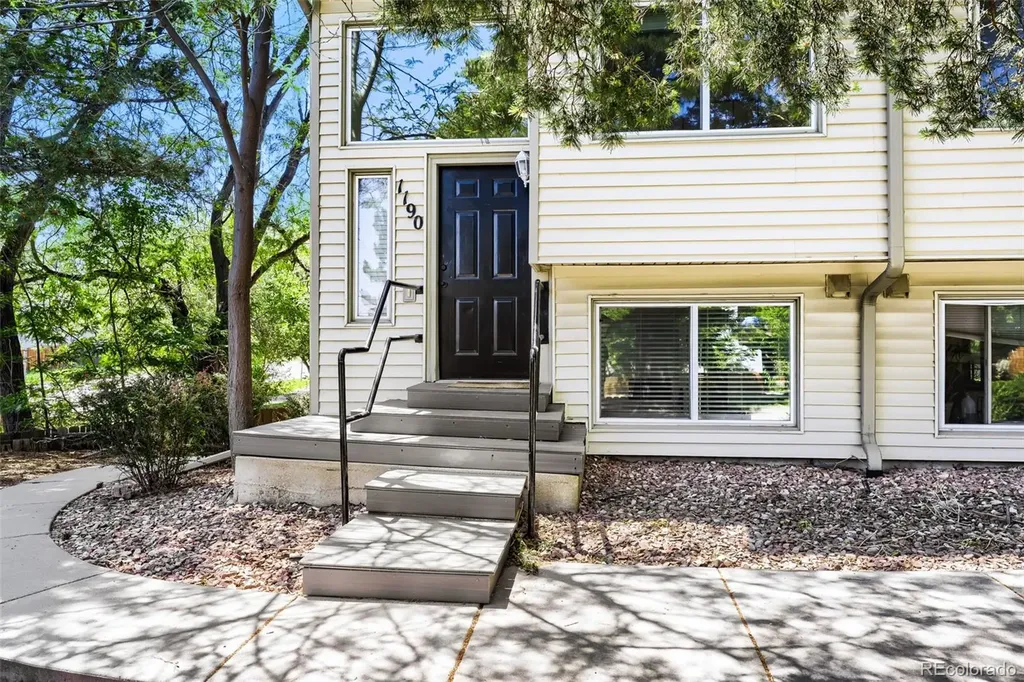 1190 Poplar Avenue Boulder CO 80304