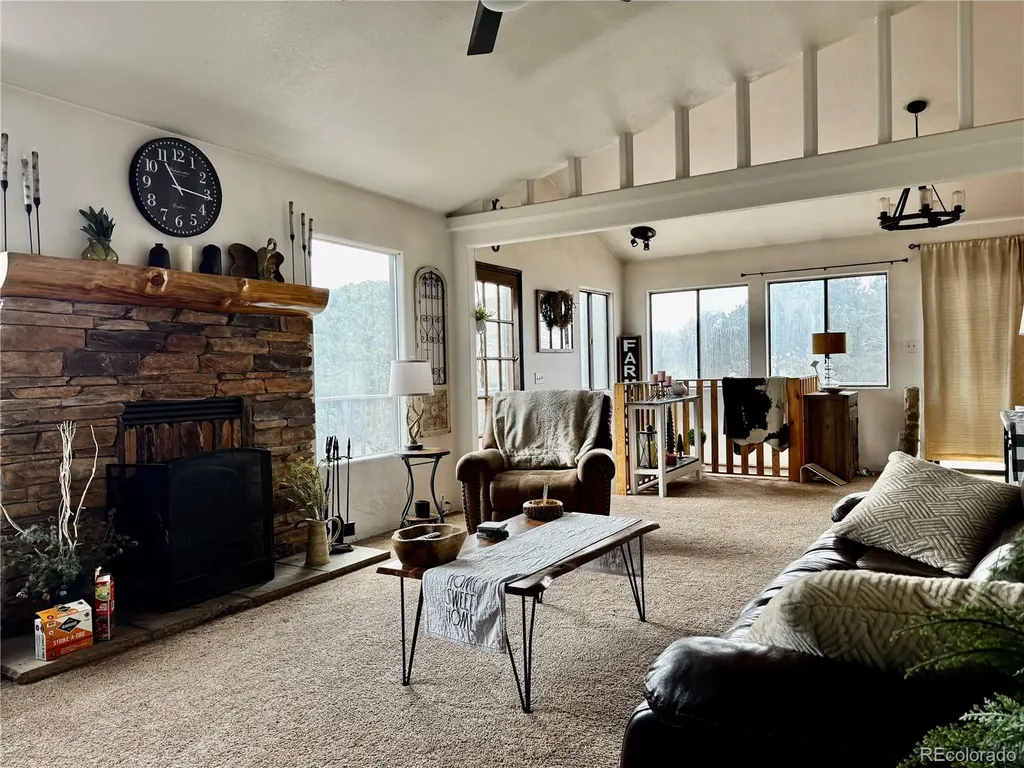 763 17th Trail Cotopaxi CO 81223