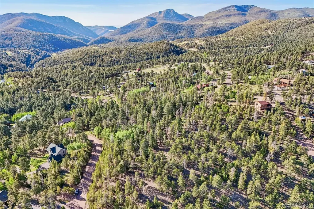 717 Crescent Lake Road Golden CO 80403