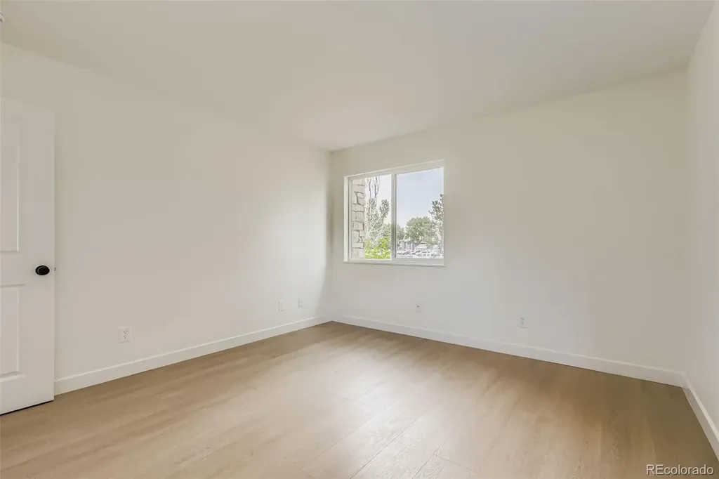 8555 Fairmount Drive Denver CO 80247
