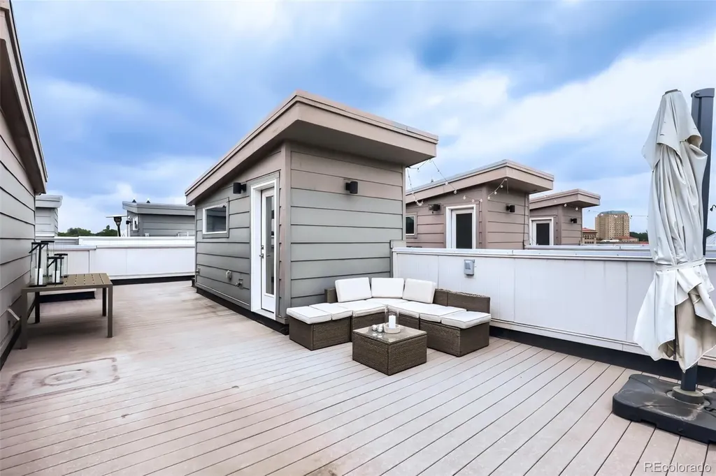 2733 W 28th Avenue Denver CO 80211