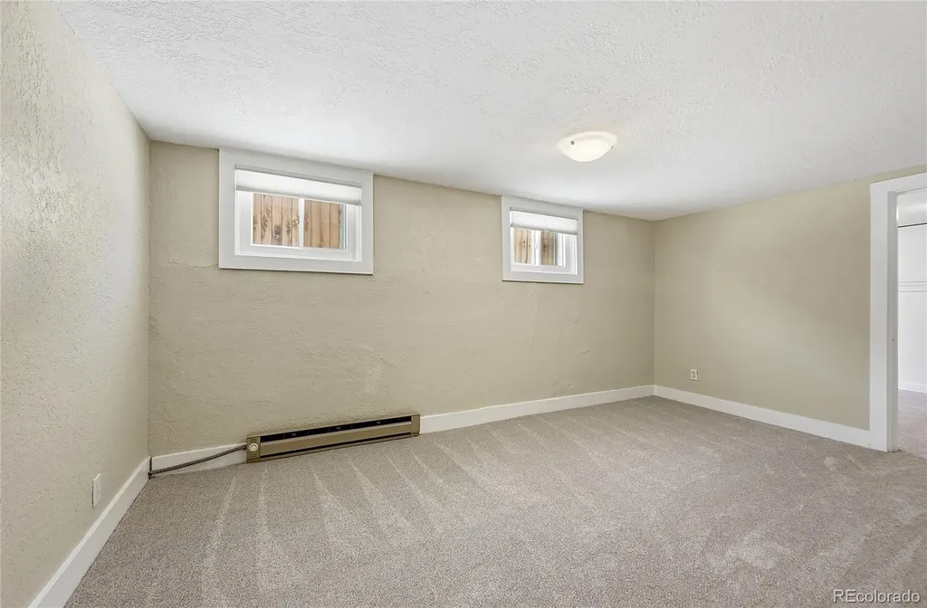 3022 S Acoma Street Englewood CO 80110