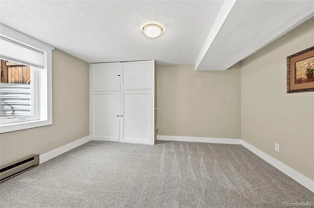 3022 S Acoma Street Englewood CO 80110