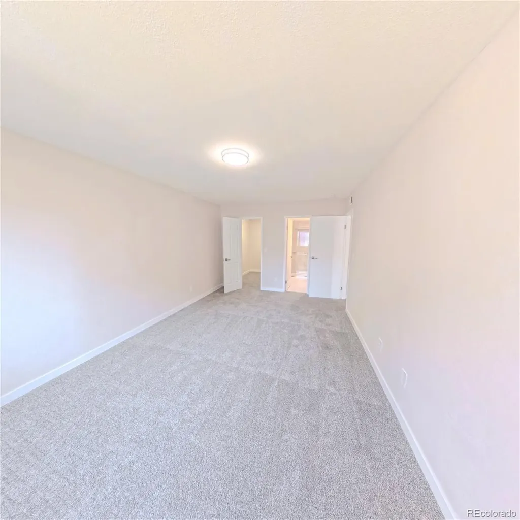 8335 Fairmount Drive Denver CO 80247