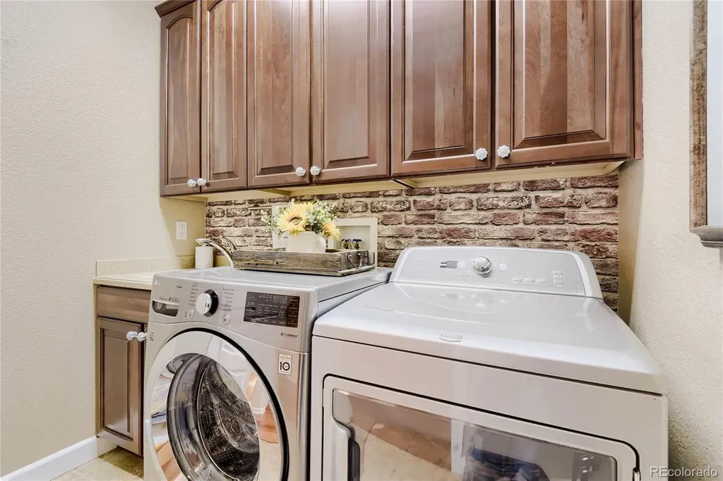 11848 E Maplewood Avenue Greenwood Village CO 80111
