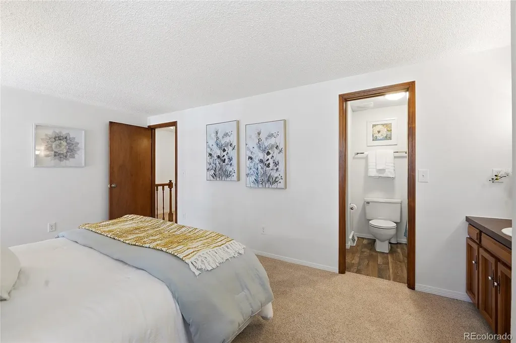 7393 S Knolls Way Littleton CO 80122