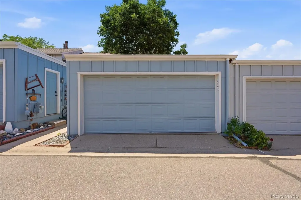 7393 S Knolls Way Littleton CO 80122