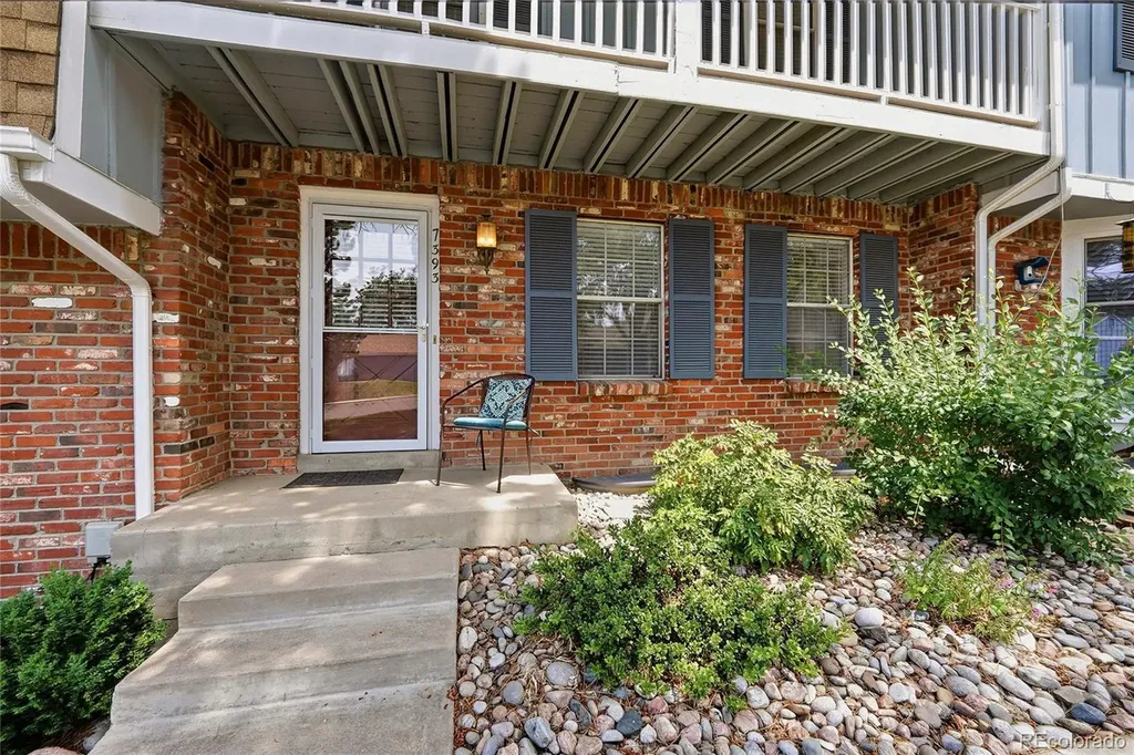 7393 S Knolls Way Littleton CO 80122