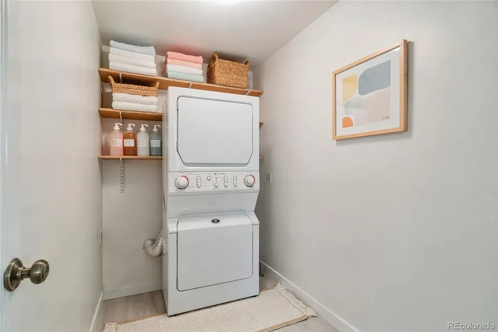 3470 S Poplar Street Denver CO 80224