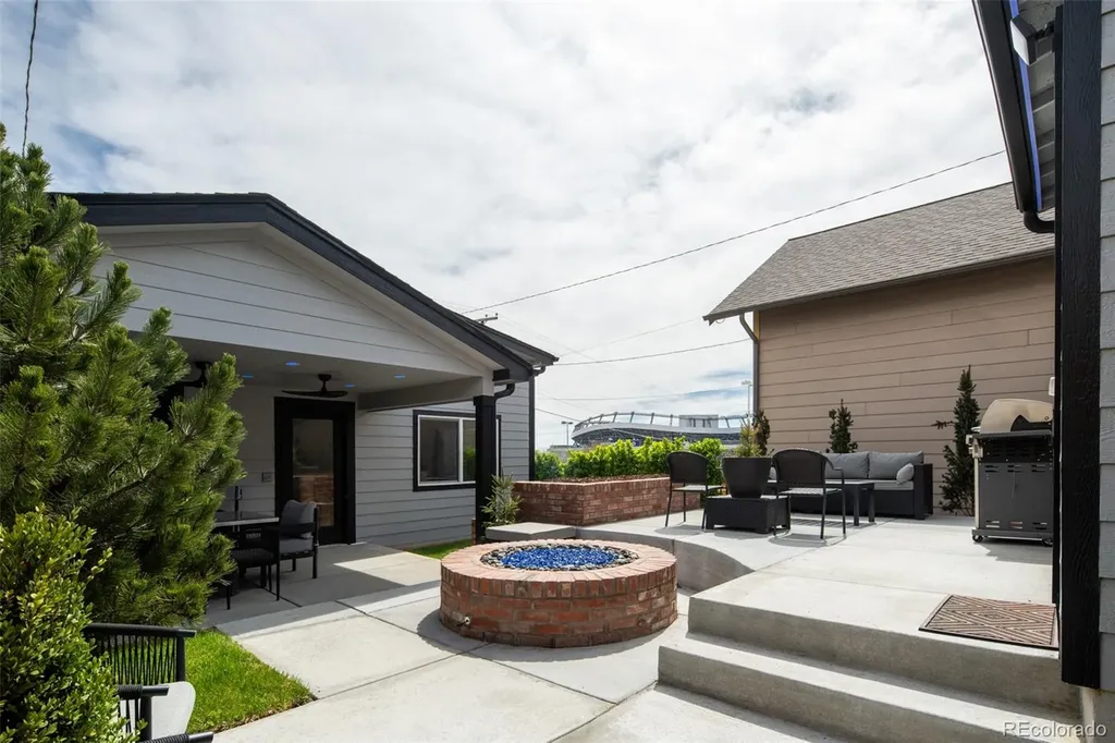 2036 Eliot Street Denver CO 80211
