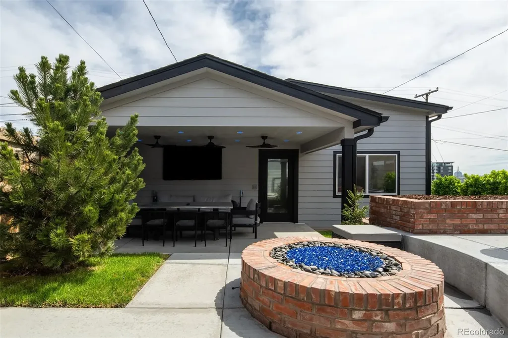 2036 Eliot Street Denver CO 80211