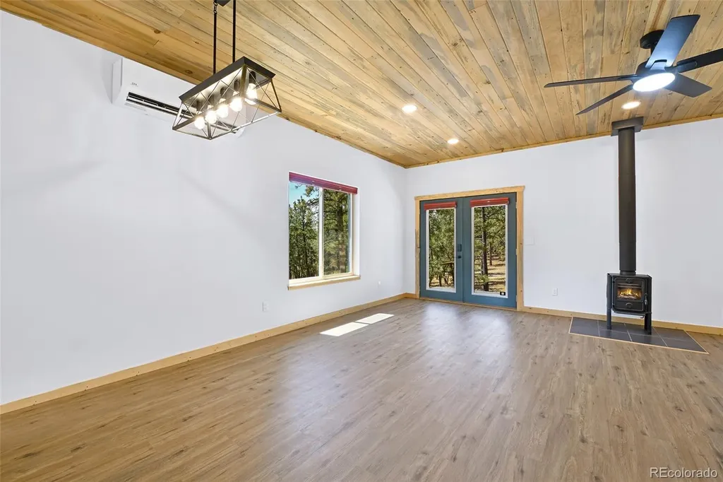 42 Hannah Circle Westcliffe CO 81252