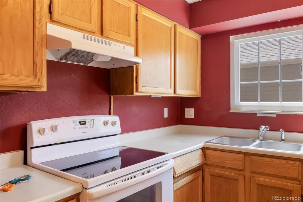 3409 S Ammons Street Denver CO 80227