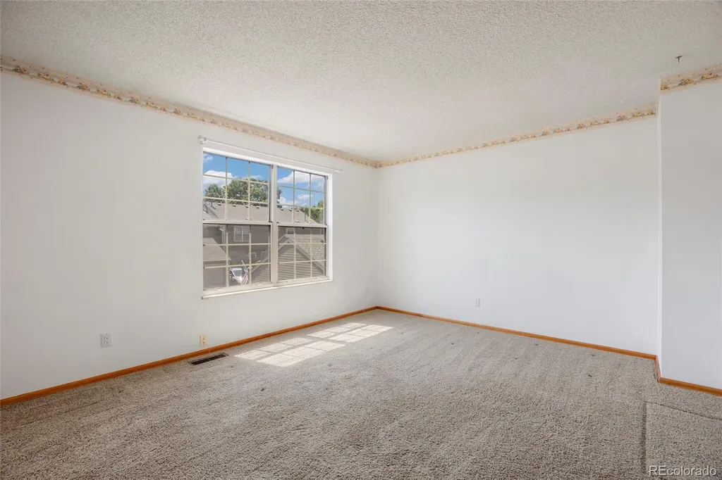 3409 S Ammons Street Denver CO 80227