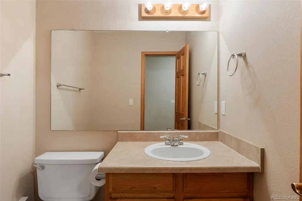 3409 S Ammons Street Denver CO 80227
