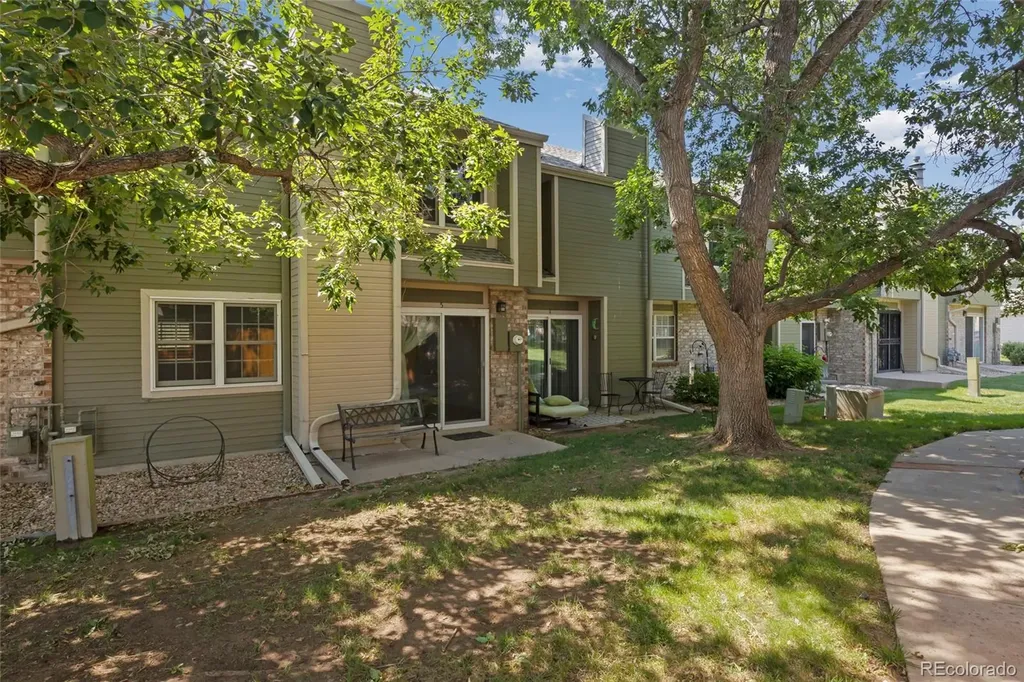 3409 S Ammons Street Denver CO 80227