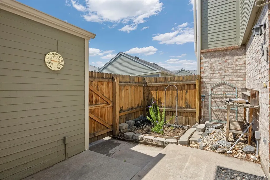 3409 S Ammons Street Denver CO 80227