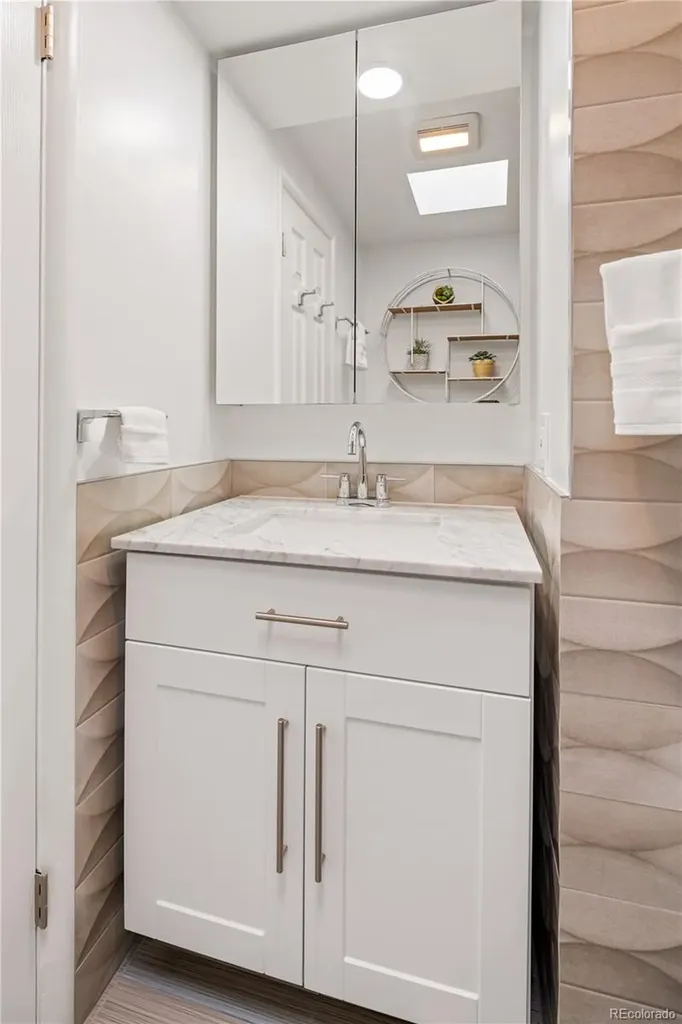 5325 W 5th Avenue Lakewood CO 80226