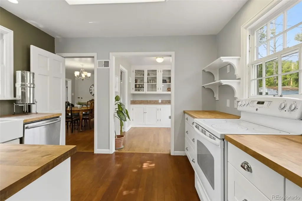 1605 Montview Boulevard Greeley CO 80631